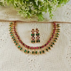 Necklace set